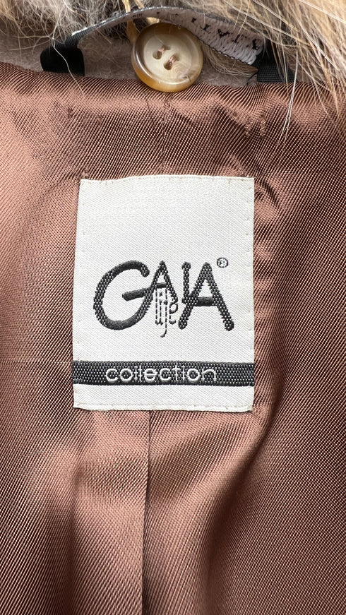 Cappotto con collo pelliccia