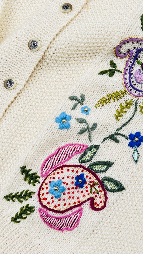 Cardigan ricamato paisley