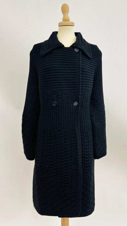 Soparbito nero in maglia