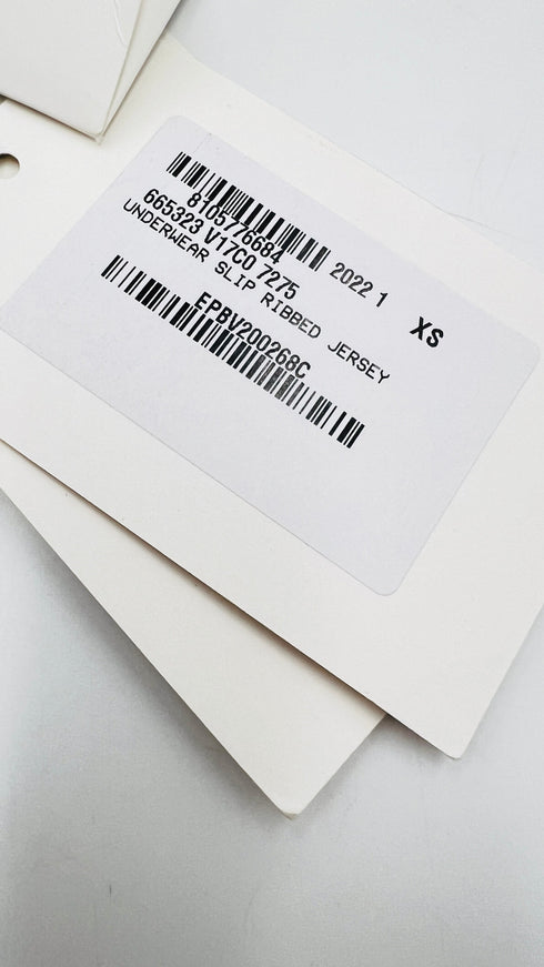 Slip a costine con cartellino