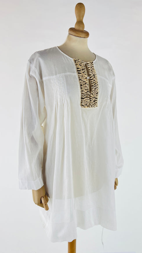 Blusa vintage con ricamo