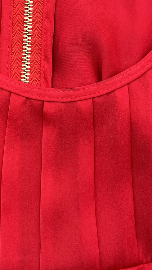 Abito corto con balze