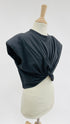 Top cropped con cartellino