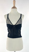 Top a bustier in pizzo