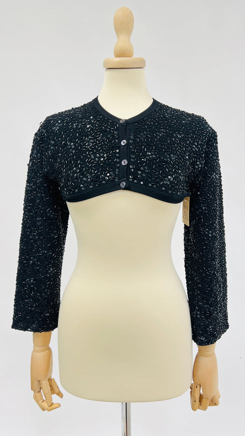 Coprispalle nero ricamato vintage