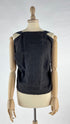 Top concettuale in lino
