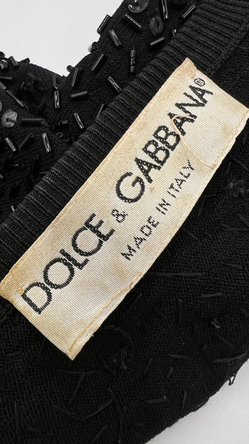 Coprispalle nero ricamato vintage