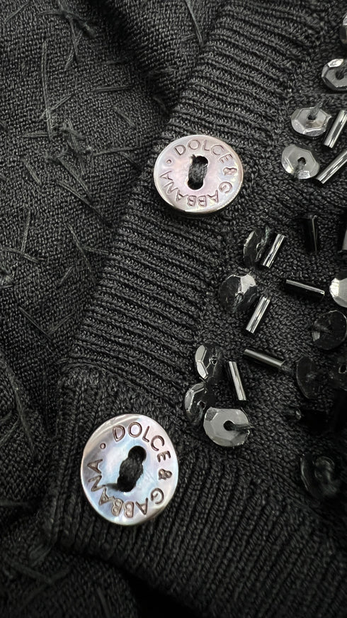 Coprispalle nero ricamato vintage