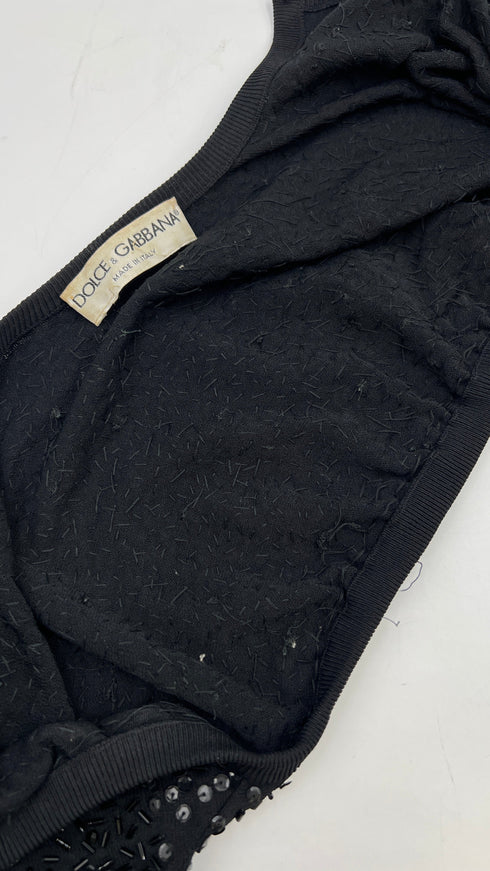 Coprispalle nero ricamato vintage