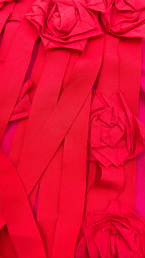 T-shirt con rose applicate