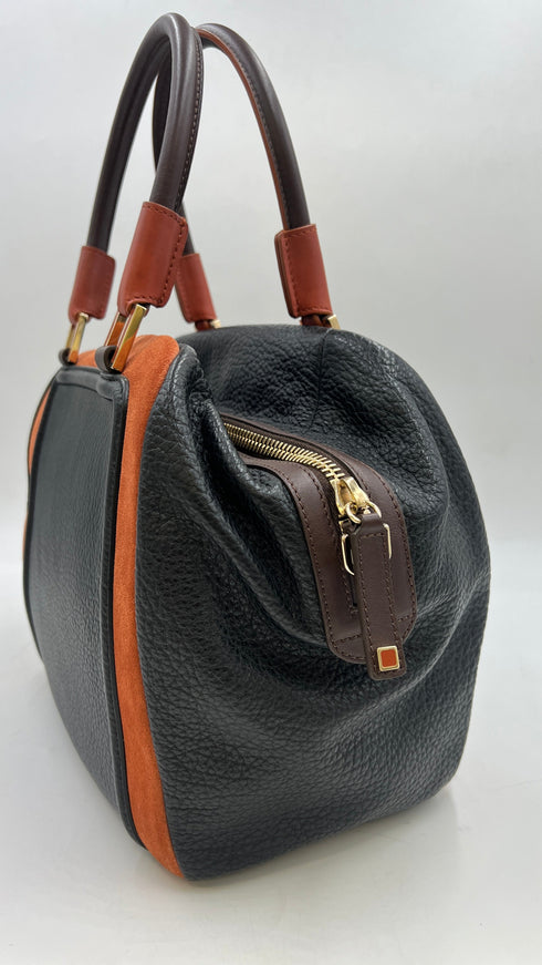 Borsa bauletto con cartellino