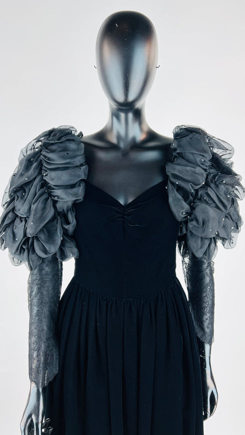 Abito lungo maxi spalle