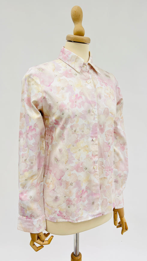 Camicia a fiori ad acquerello