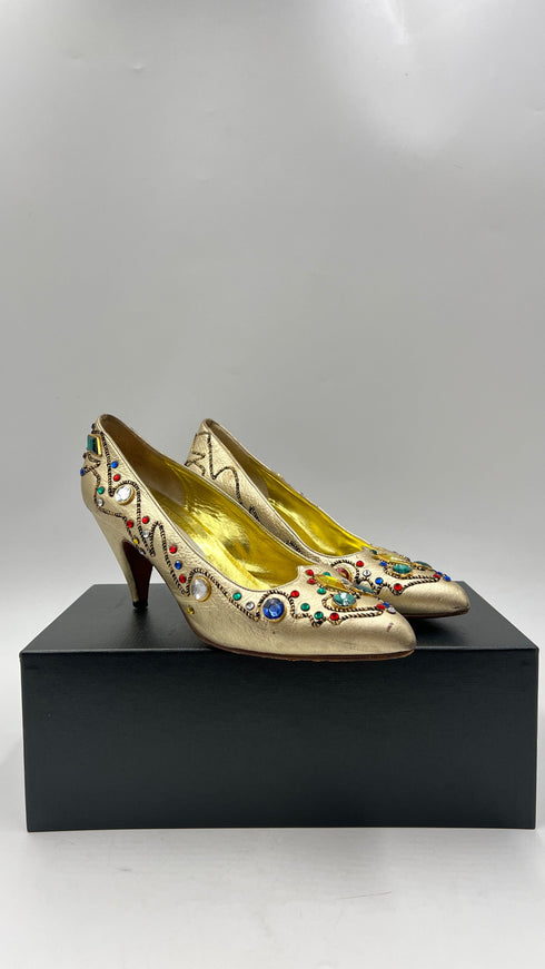 Décolleté dorate con appliqués