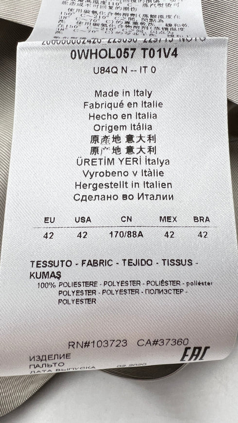 Soprabito leggero con cartellino