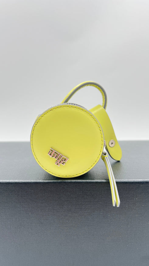 Seeker air-pods case