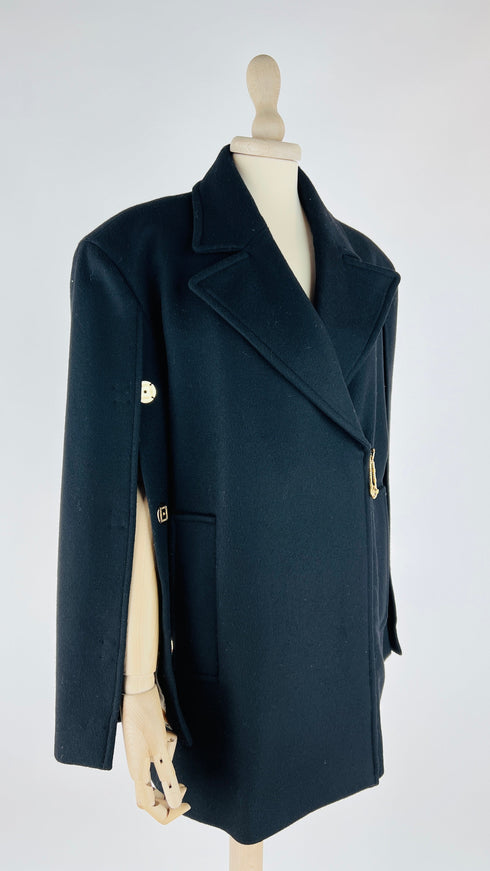 Caban in lana con spilla