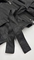 Biker in pelle nero