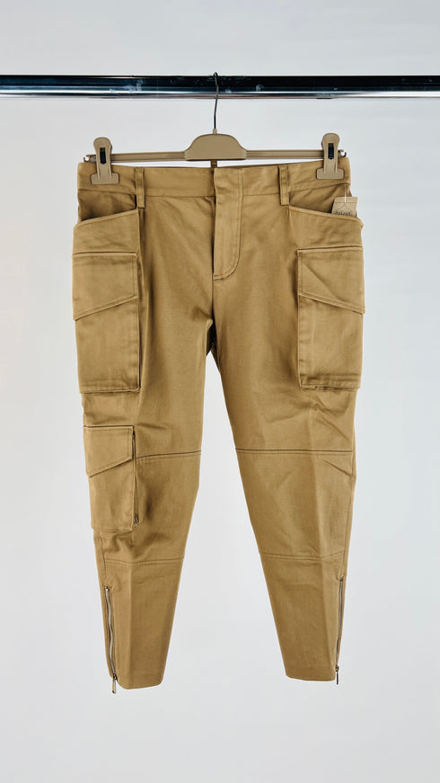 Pantaloni capri tasche e zip