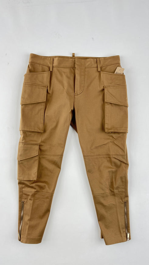 Pantaloni capri tasche e zip