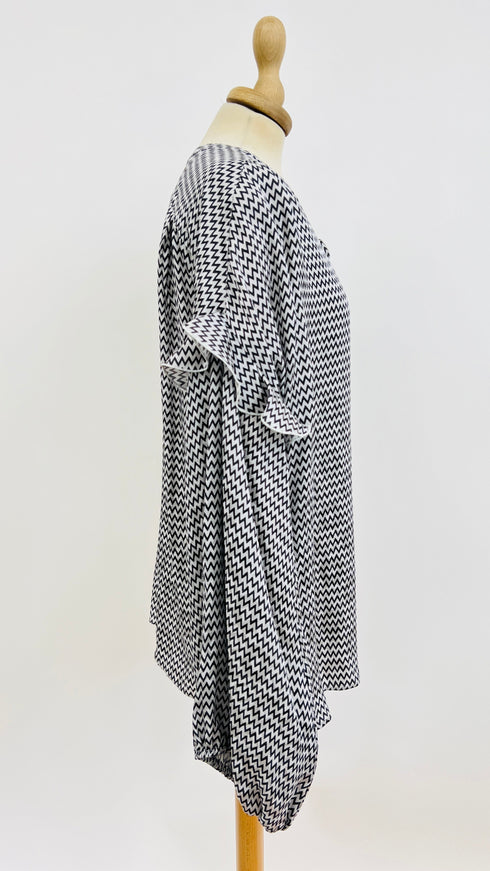 Blusa zig-zag e jacquard