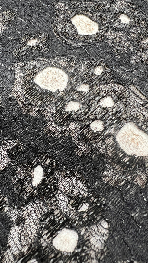 Gona nera a pannelli