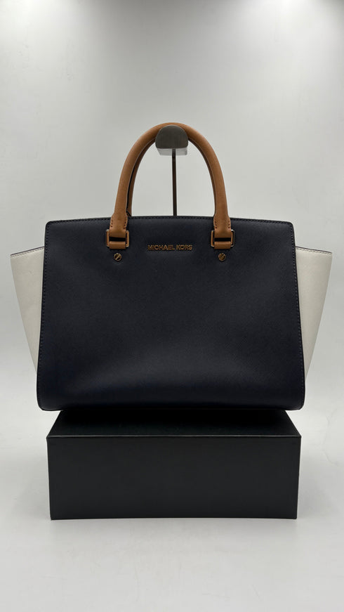 Borsa in pelle saffiano