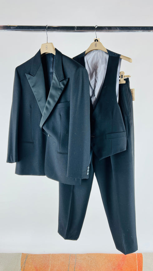 Completo tre pezzi nero