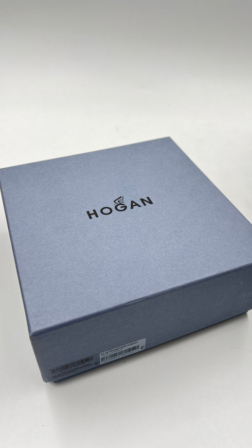 Tracolla in pelle traforata