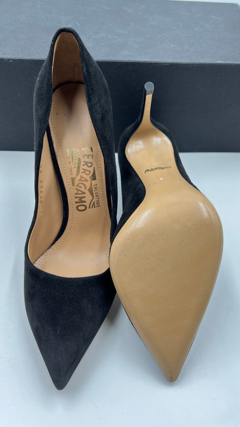 Décolleté in suede N.7.5