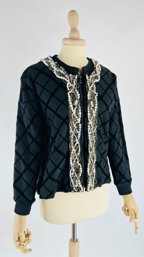 Giacca a rombi e perle