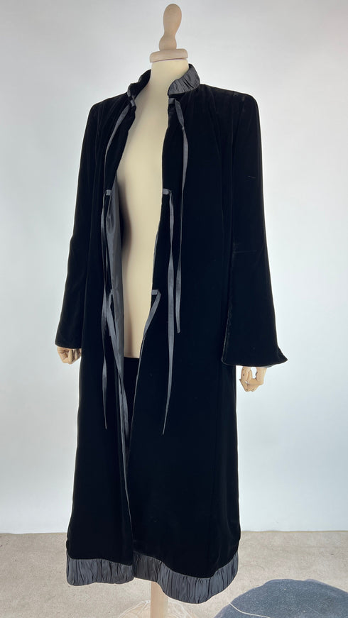 Soprabito lungo in velluto