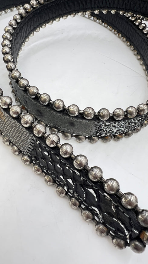 Cintura in pelle animalier argentata