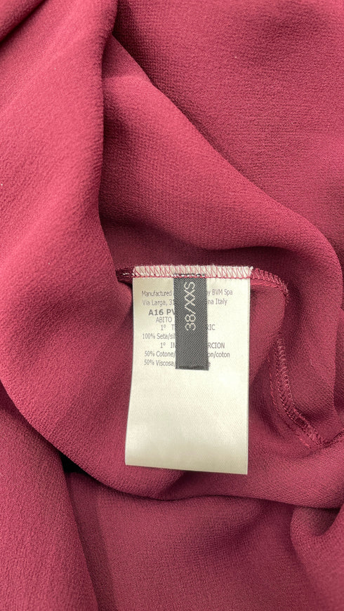 Abito lungo in crepe con cartellino