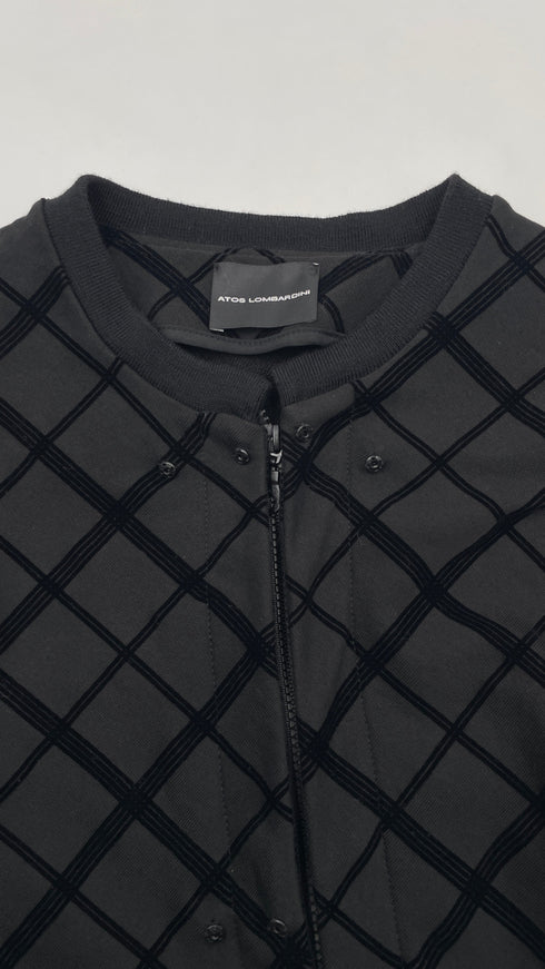 Giacca a rombi e perle