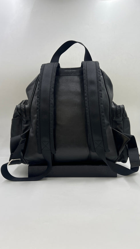 Zaino in pelle nera