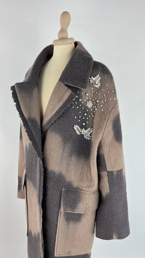 Cappotto in lana con cartellino