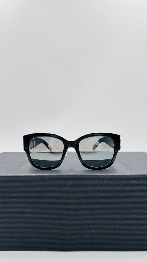 Occhiali da sole neri monogram