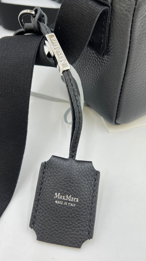Borsa crossbody con cartellino