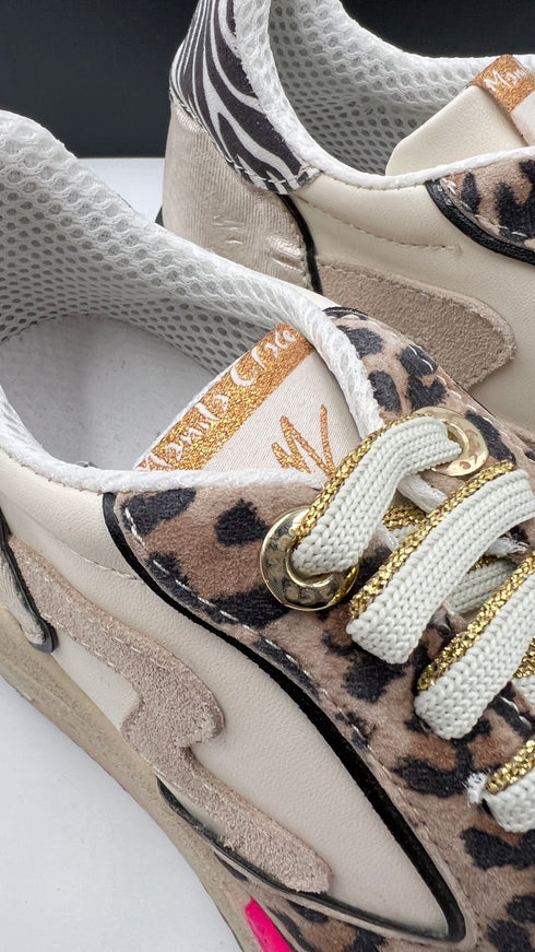 Sneakers con dettagli lamé e animalier