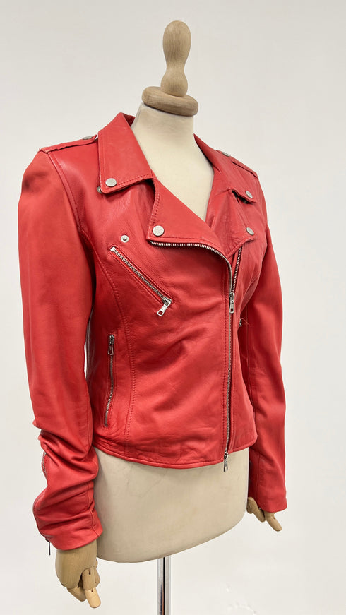 Chiodo in pelle rosso