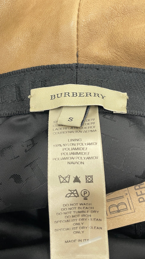 Cappello in pelle traforata