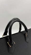 Sac Triangle vintage Louis Vuitton