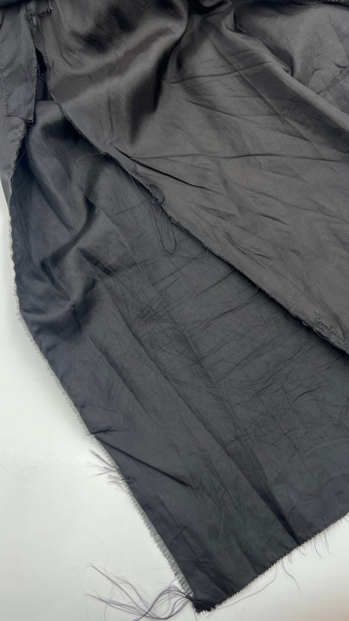 Abito midi fantasia piume