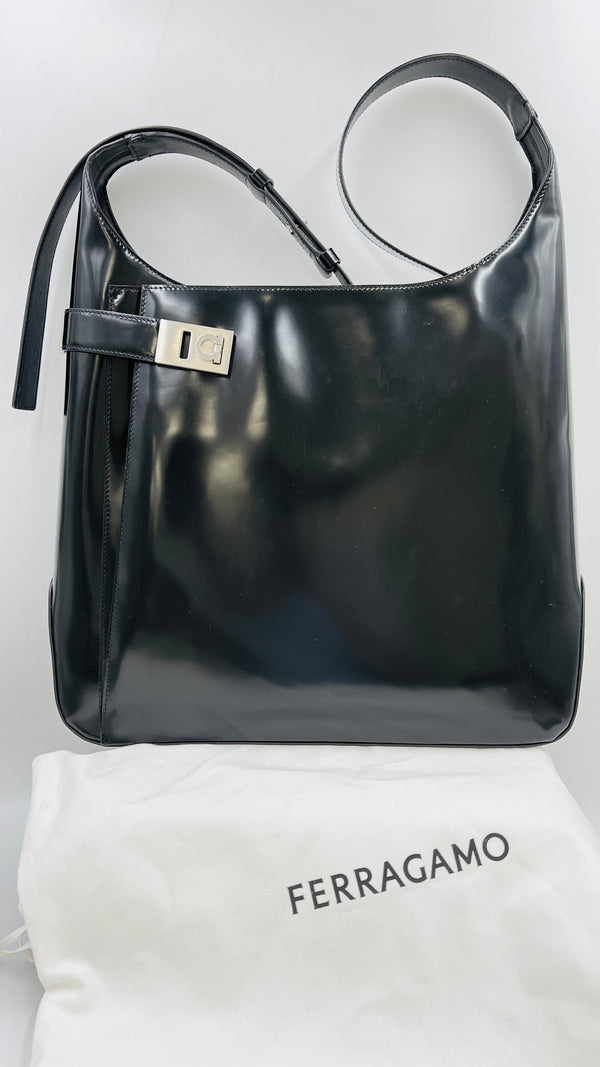 Borsa "arch" nero lucido