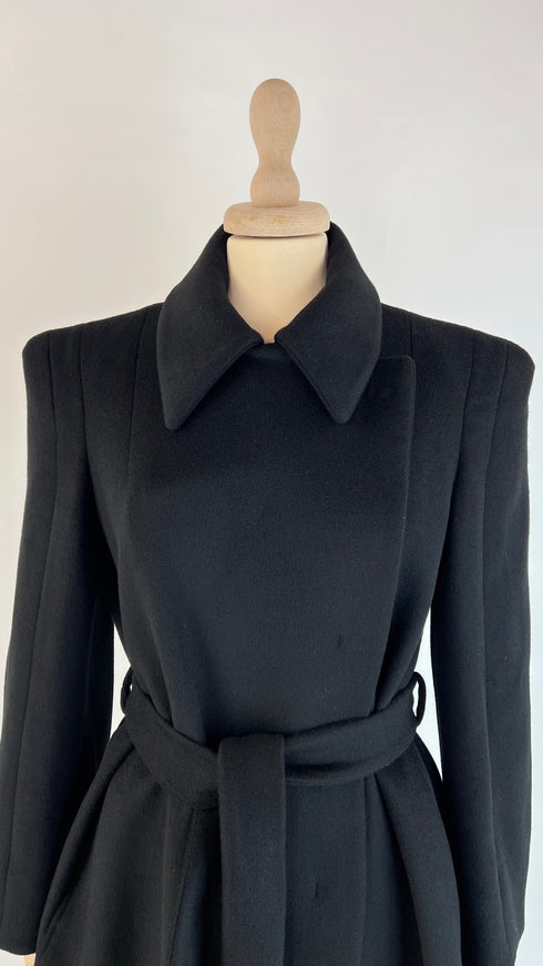 Cappotto cashmere abbottonatura asimmetrica
