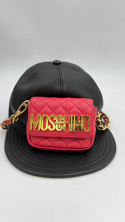 Cappello con mini borsa