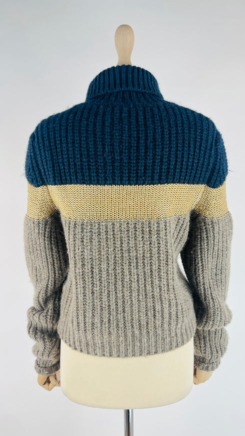 Collo alto colorblock