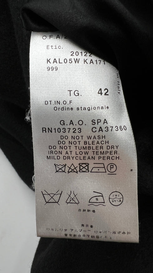 Cappotto cashmere abbottonatura asimmetrica