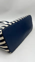 Borsa a righe bianche e blu